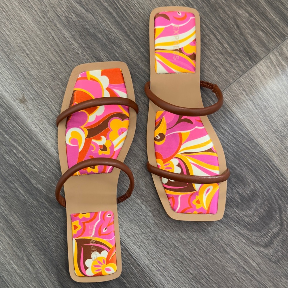 Express Floral Printed Strappy Flat Sandals